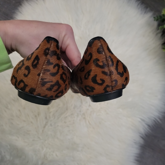 Ann Taylor Loft Point Toe Leopard Texture Print Flats Size 9 - Picture 5 of 12